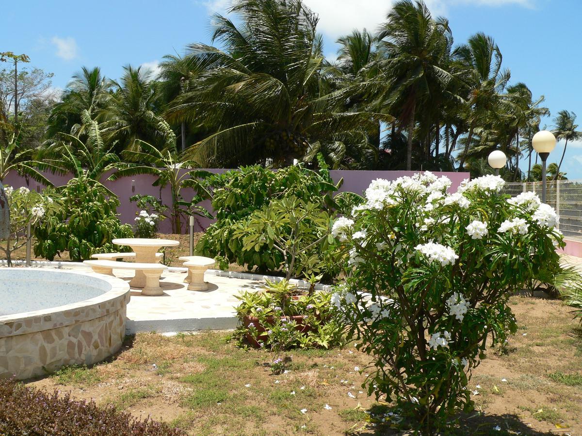 Appart' hôtel Montjoyeux Les Vagues Cayenne Exterior foto